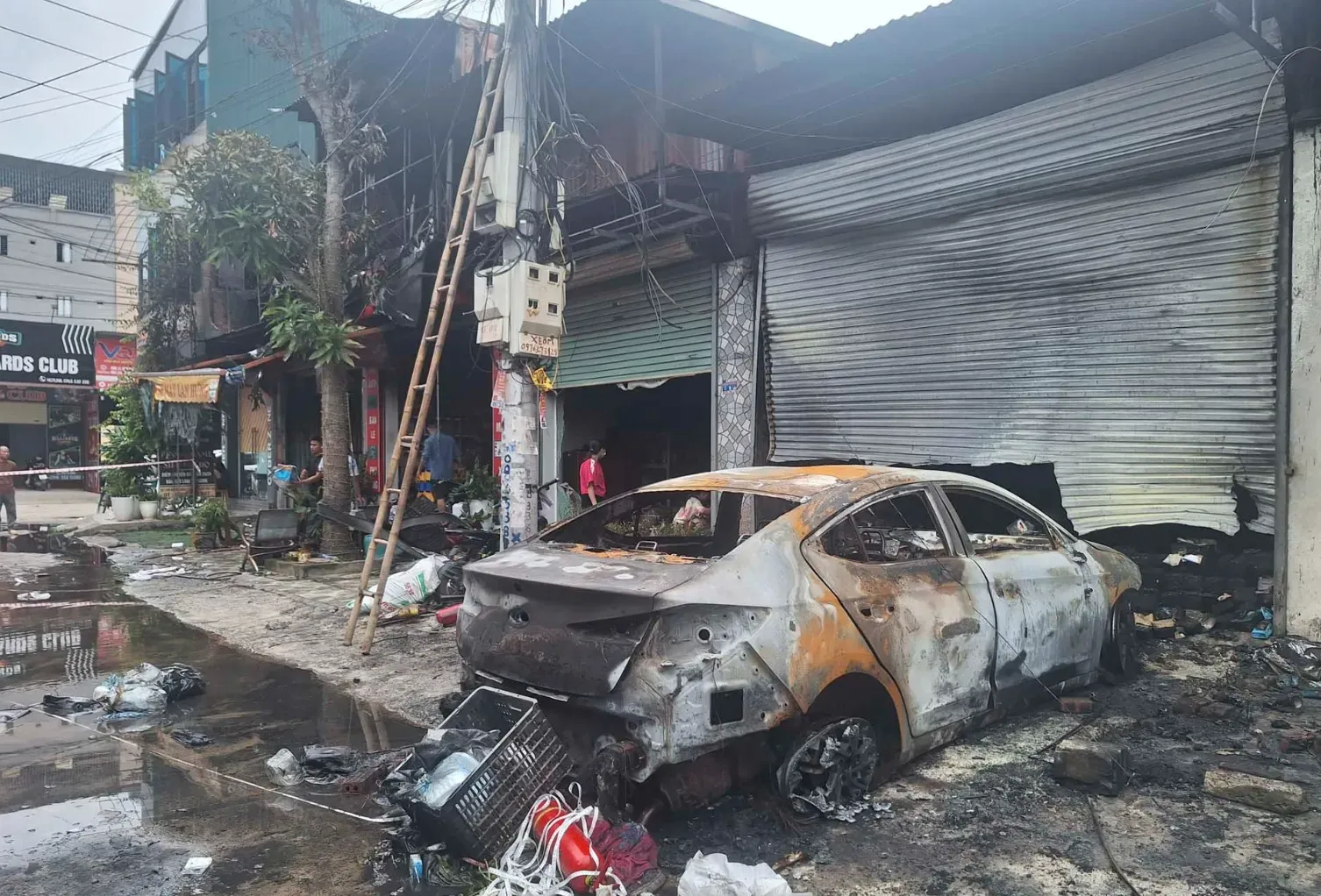 Tài sản bị thiêu rụi (Xe ô tô)